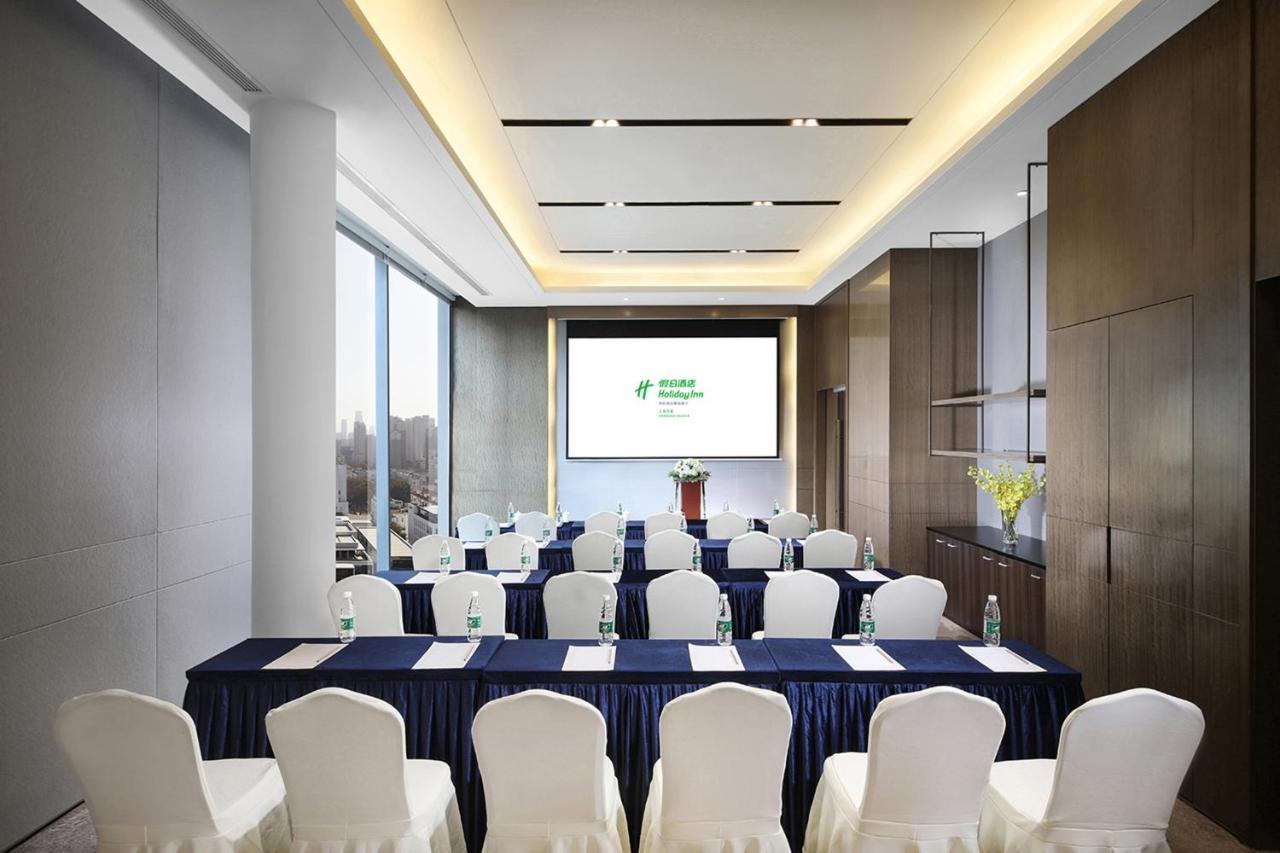 Holiday Inn Shanghai Huaxia By Ihg - Overlooking City Scenery At Sky View Restaurant Exterior photo