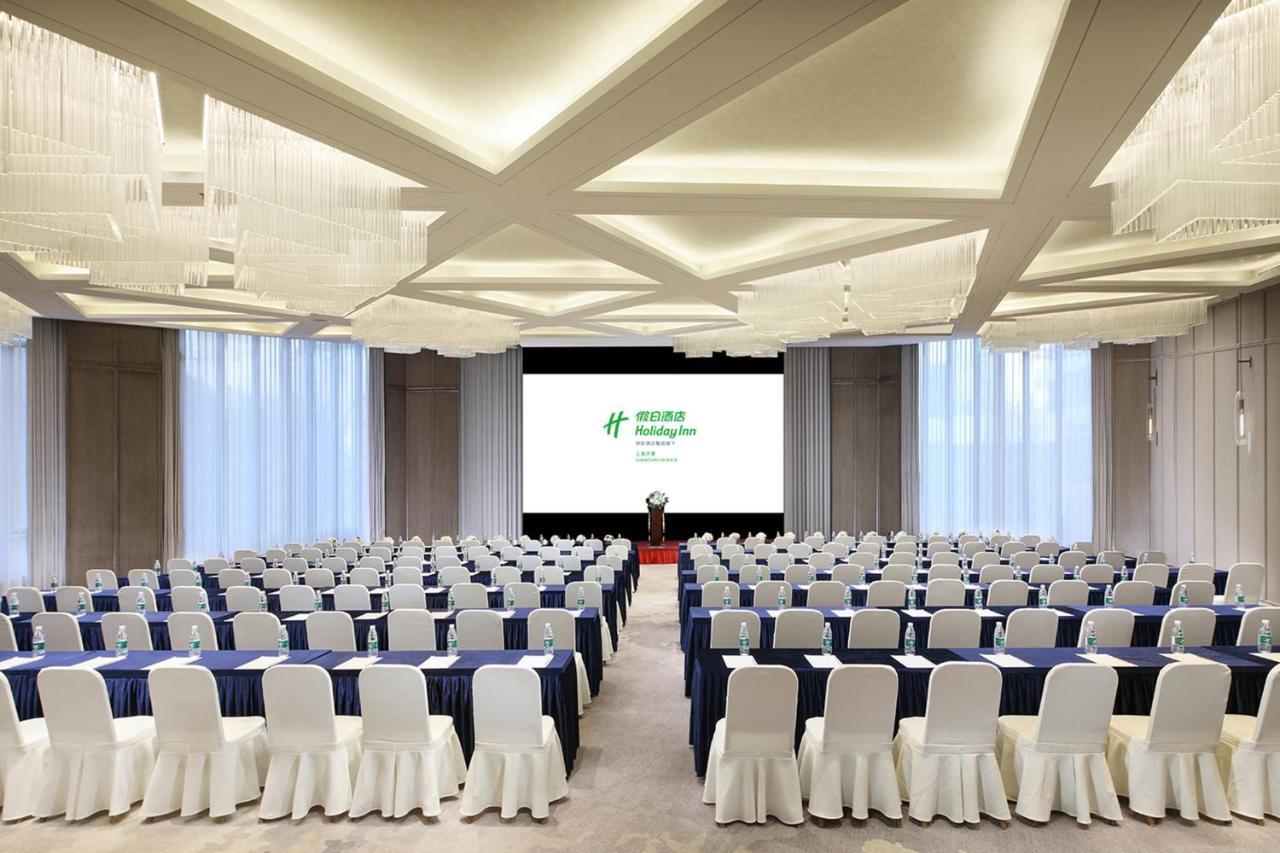 Holiday Inn Shanghai Huaxia By Ihg - Overlooking City Scenery At Sky View Restaurant Exterior photo
